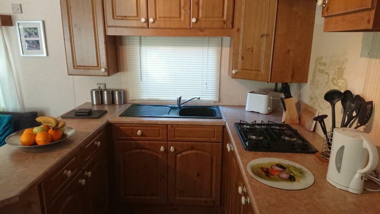 Mobile Home In Frejus, South Of France מראה חיצוני תמונה