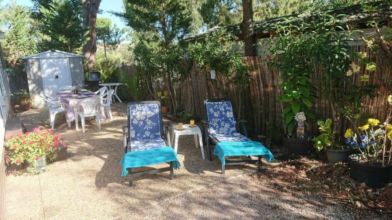 Mobile Home In Frejus, South Of France מראה חיצוני תמונה